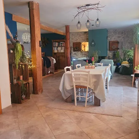 Maison Au Bout Du Monde * Barby